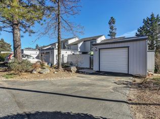 225 Woodside Ct, Grass Valley, CA 95945