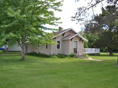 403 2nd Ave SE, Steele, ND, 58482