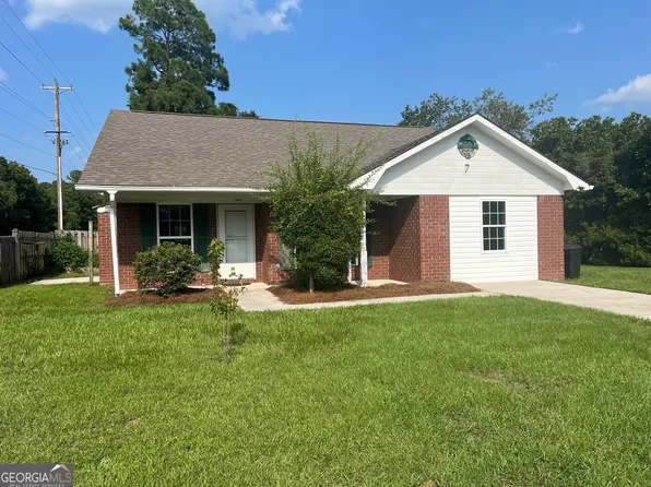 7 Silver Fox Dr, Saint Marys, GA 31558