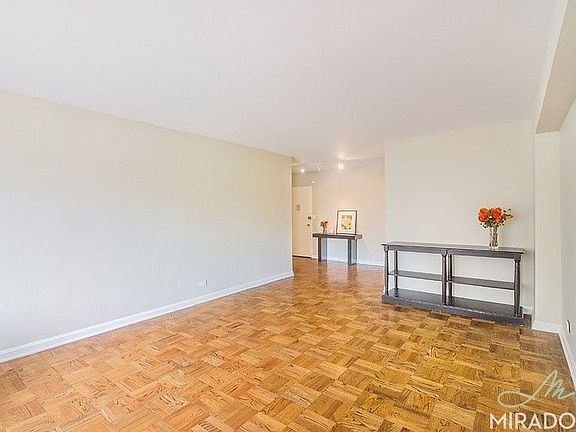 3rd image of 166 E 63rd St APT 8E