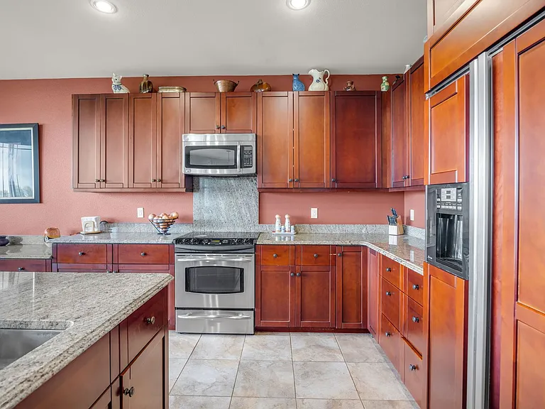 107 Kinohi Loa St — Photo 14