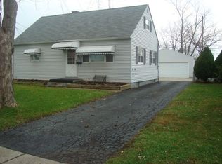 4238 Brookgrove Dr, Grove City, OH 43123