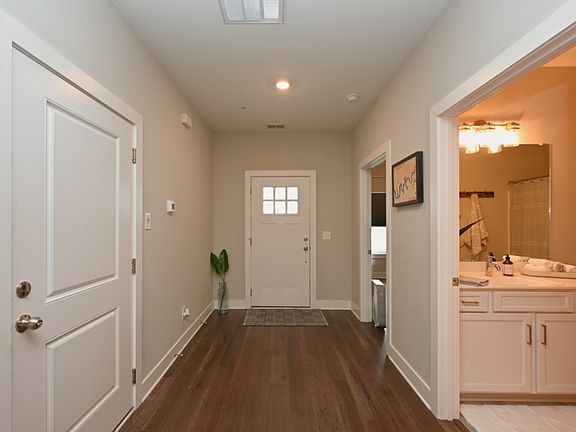 4th image of 1144 Lock 4 Rd #J4