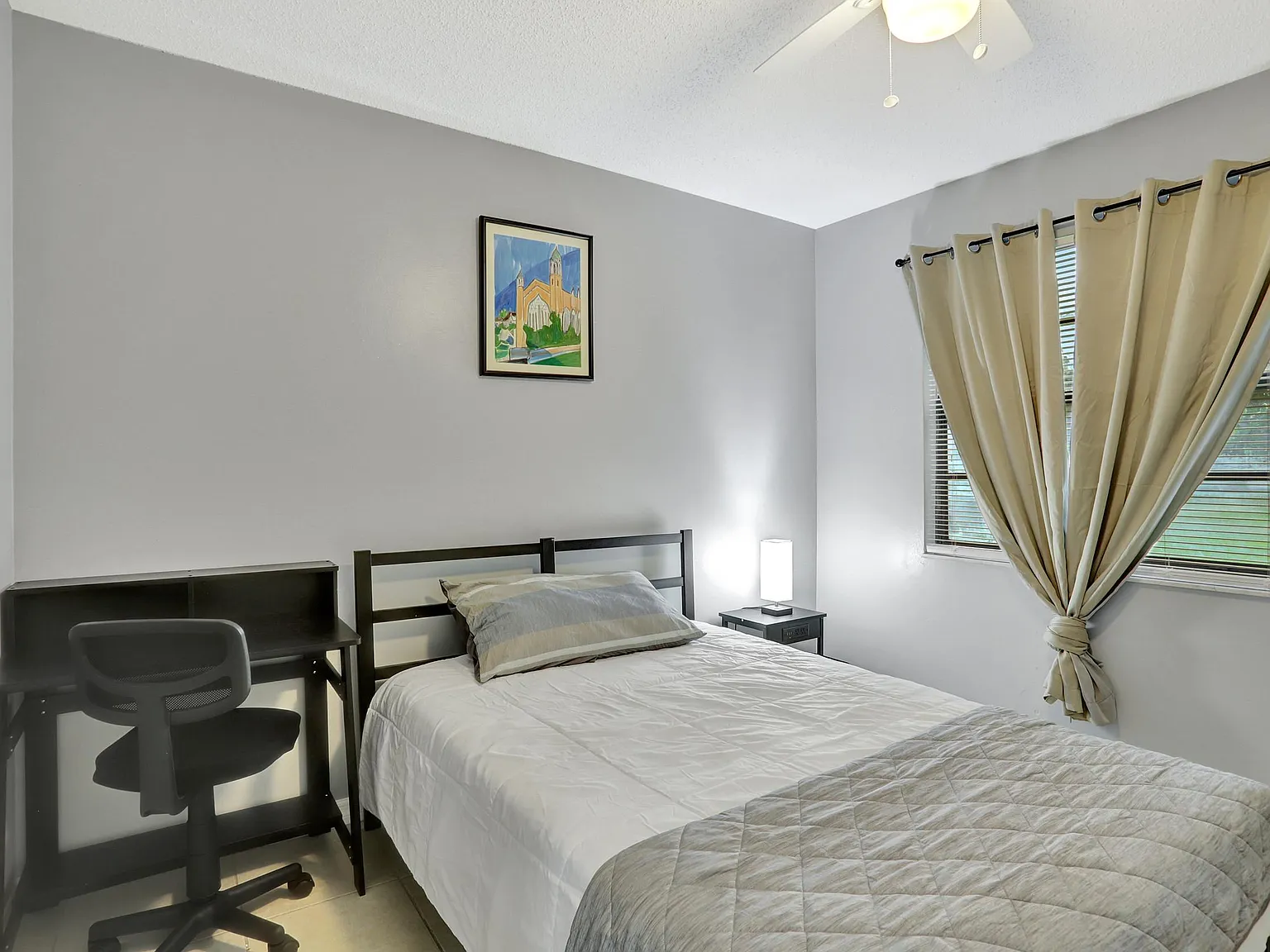 4 bed, 2.0 bath, 2052 sqft, $862 — Photo 3