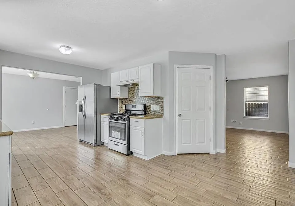 2927 Cypress Island Dr