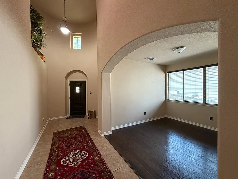 17923 Camino Grande — Photo 3