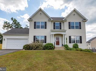 2036 Mourning Dove Dr, Locust Grove, VA 22508