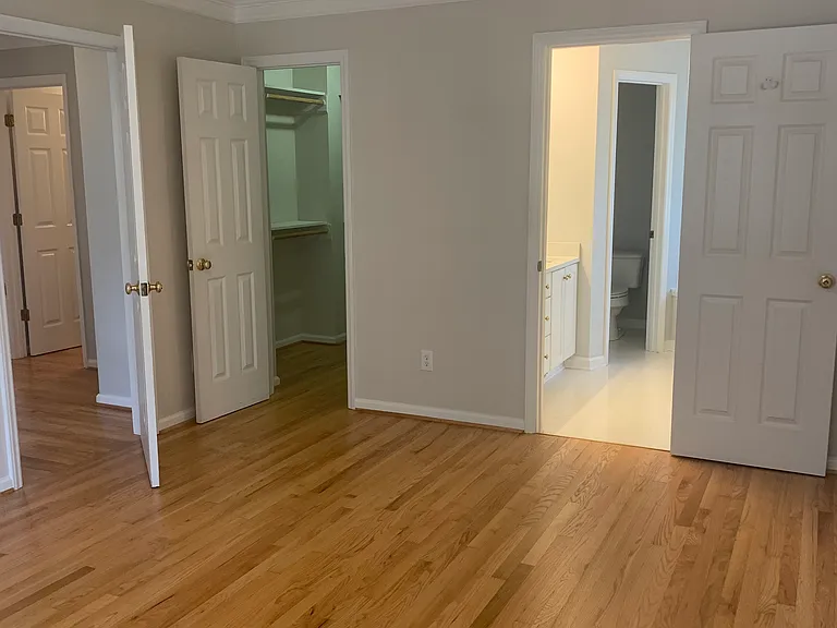 5401 Phillipsburg Dr — Photo 14