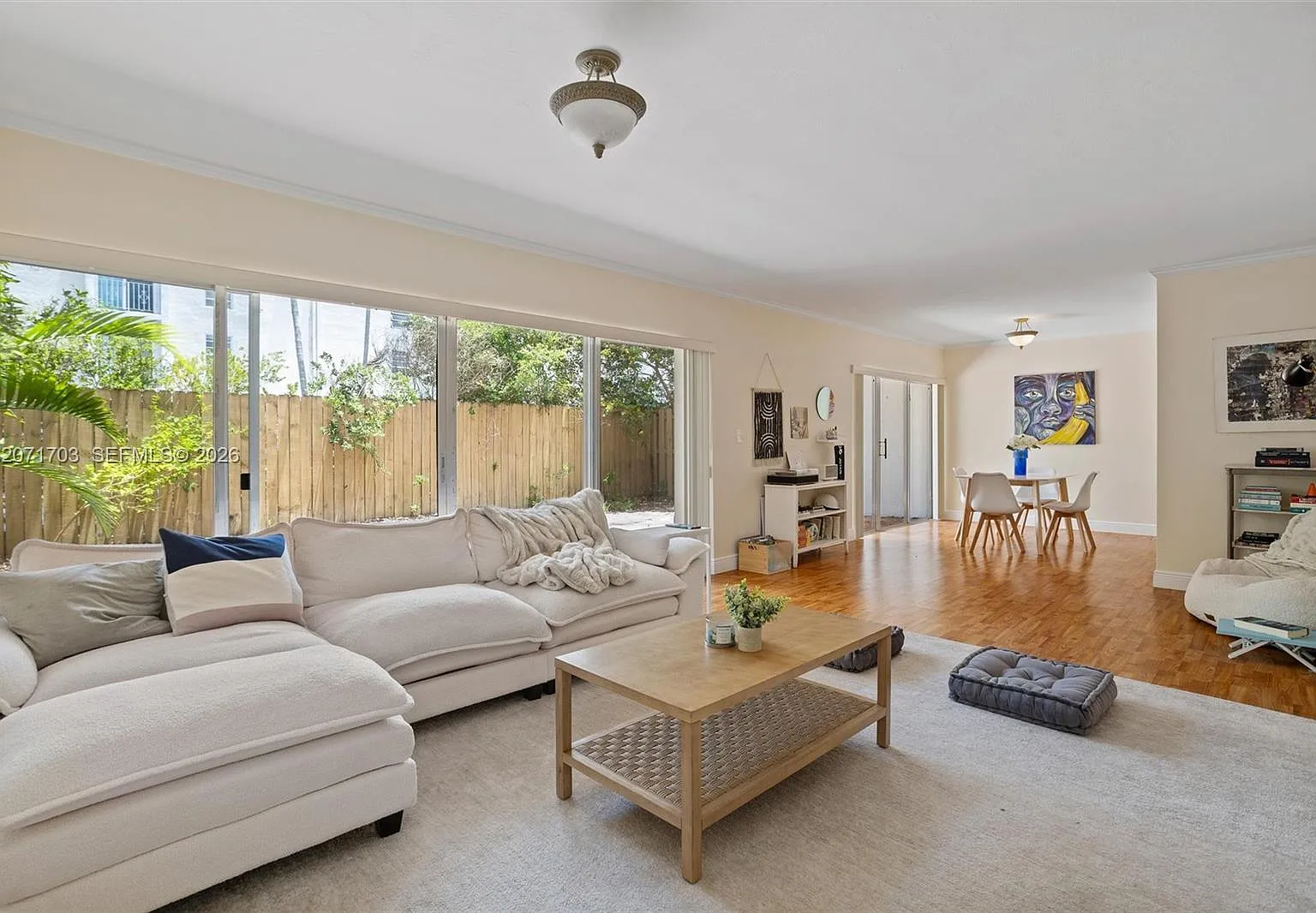 N & M Townhouse Condo — Photo 2