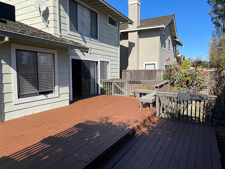 280 Victoria Bay — Photo 4