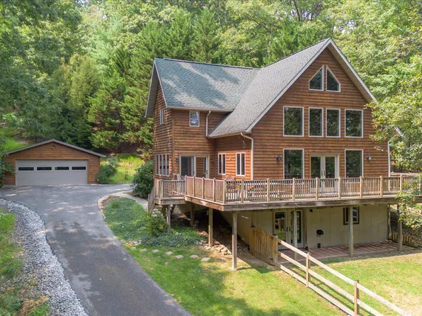 19333 Porterstown Rd, Keedysville, MD 21756