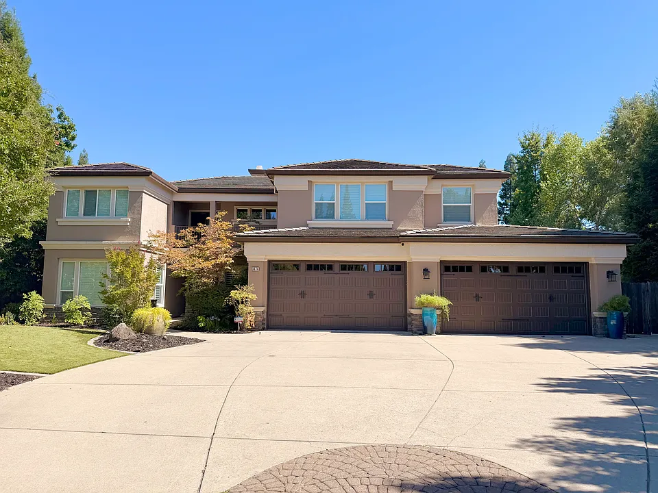 3474 Castle Creek Ct