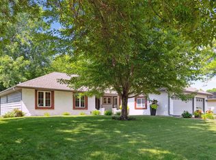 9243 Hyland Creek Rd, Bloomington, MN 55437