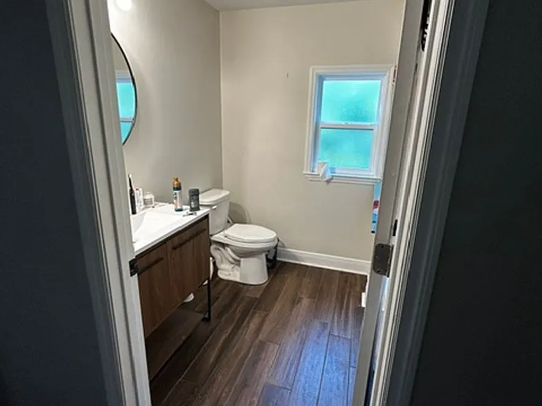 1682 Mayhew St — Photo 7