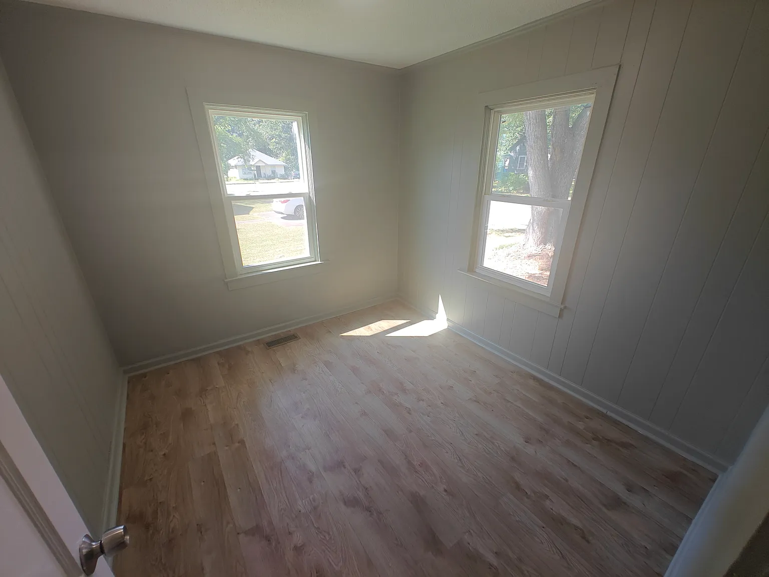 2 bed, 729 sqft, $1,700 — Photo 3