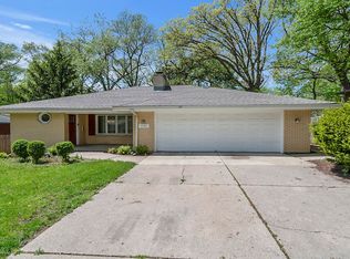 1220 Scottswood Rd, Rockford, IL 61107