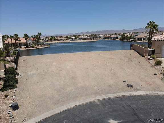 4th image of 2055 E Lago Grande Place