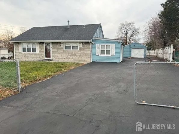 4 Rachel Ter, Piscataway, NJ 08854