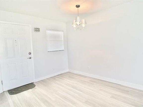 3rd image of 5135 Gemstone Dr APT 202
