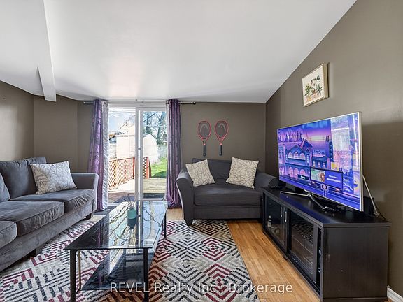 2nd image of 6251 Ash St