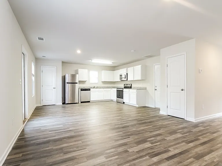 159 Evvalane Dr — Photo 3