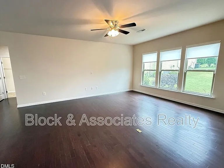 1017 Magnolia Blossom Ln — Photo 12