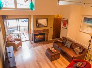 1705 S Westgate Ave APT 7, Los Angeles, CA 90025