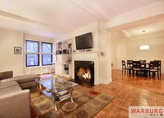 Sold by Warburg | media 2