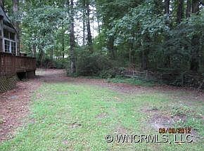 4th image of 63/102 E Fairlane Dr