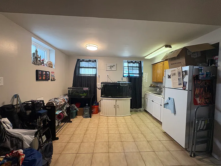 91 Thornycroft Ave #1 — Photo 18