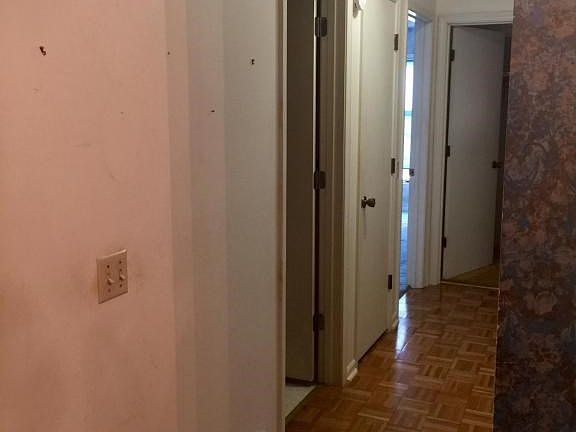 Hall to Bedrooms