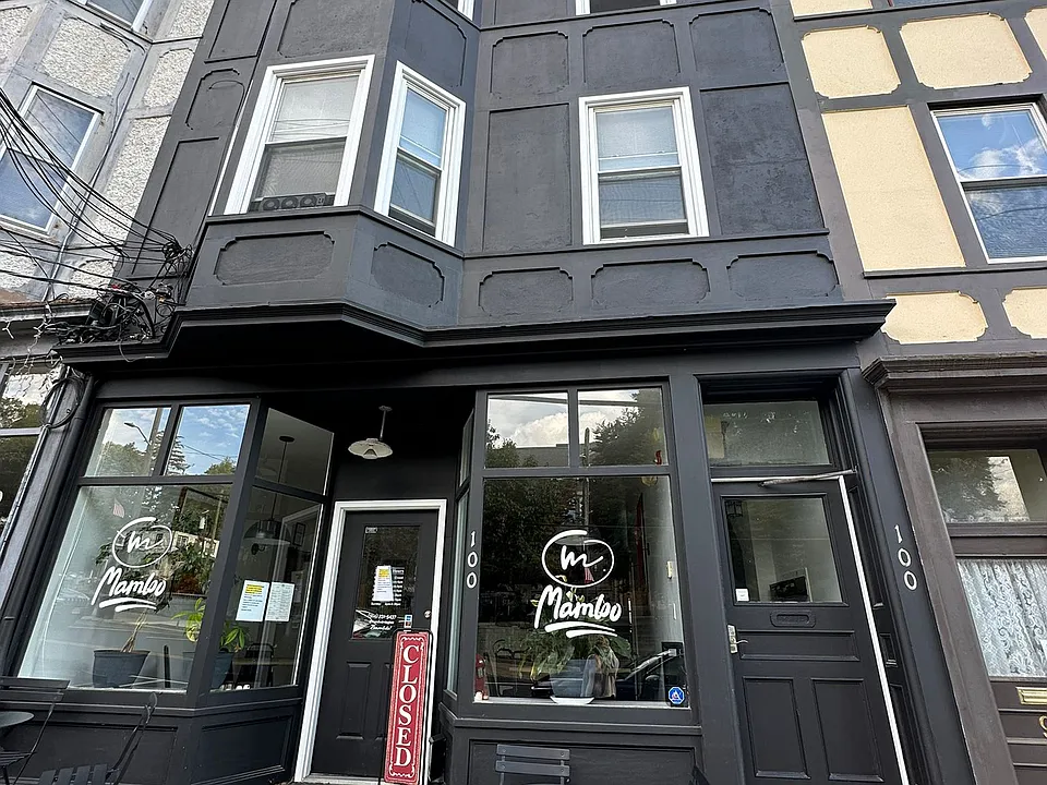 100 Main St #2A
