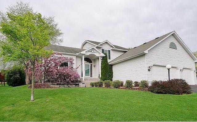 1st image of 1020 Lecuyer Dr