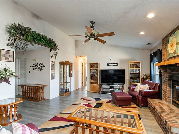 5th image of 6324 Muirfield Way