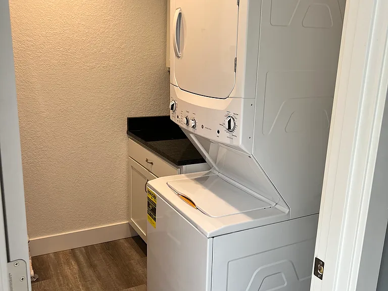 337 S 1st St #337 — Photo 9