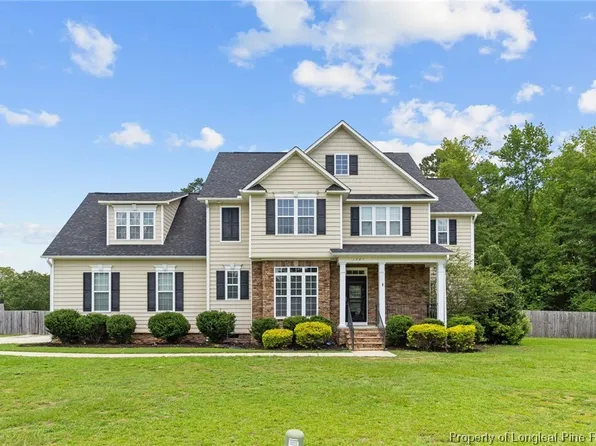 1641 Pristine Ln, Hope Mills, NC 28348