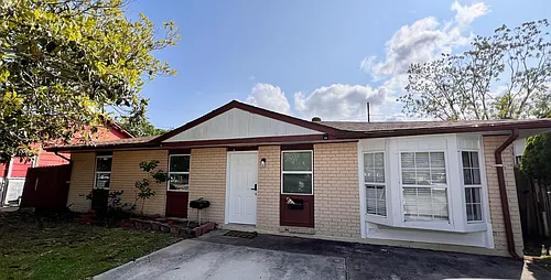 2888 Glenbrook Dr Photo 1