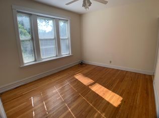 2046 N Spaulding Ave #2R, Chicago, IL 60647