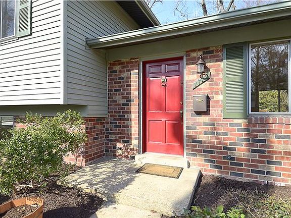 Great front entrance!