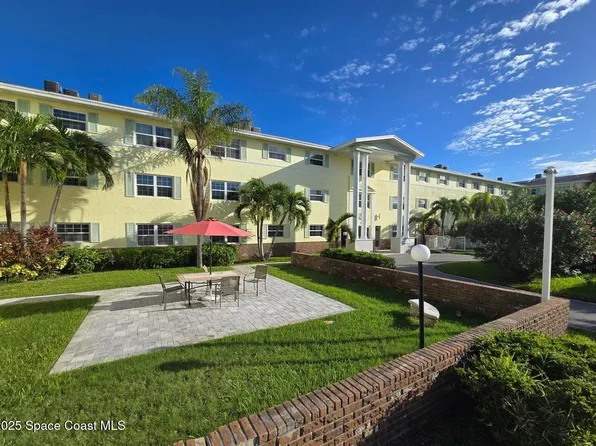 230 Columbia Dr APT 209, Cape Canaveral, FL 32920