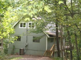 421 Crowfoot Ln, Gerrardstown, WV 25420