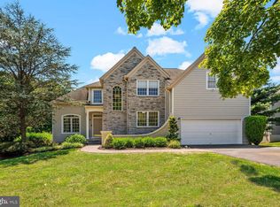 694 Cherrydale Dr, Lafayette Hill, PA 19444