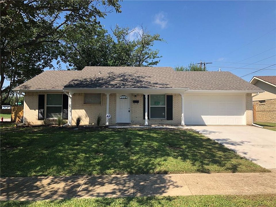 1st image of 2914 Forest Park Pl