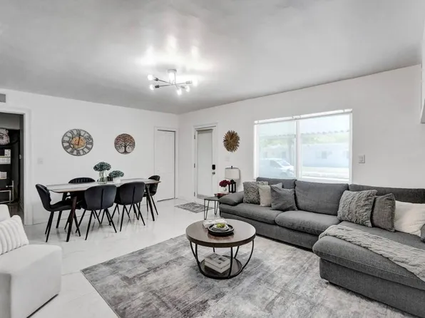 2001 Washington Street, Hollywood, FL 33020