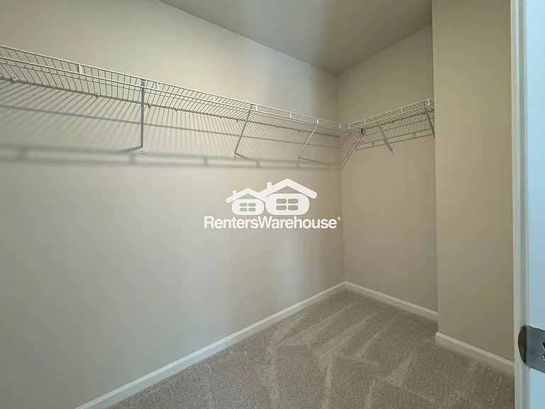 10203 Chatham Run Ln — Photo 35