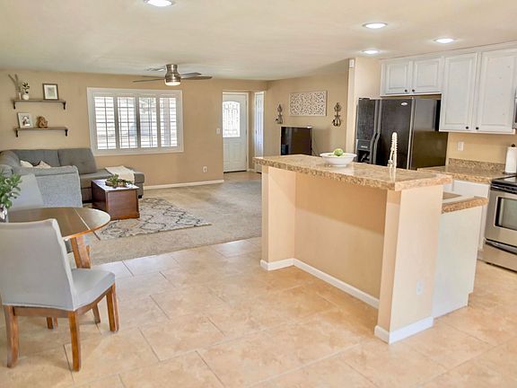 3rd image of 4101 E Captain Dreyfus Ave