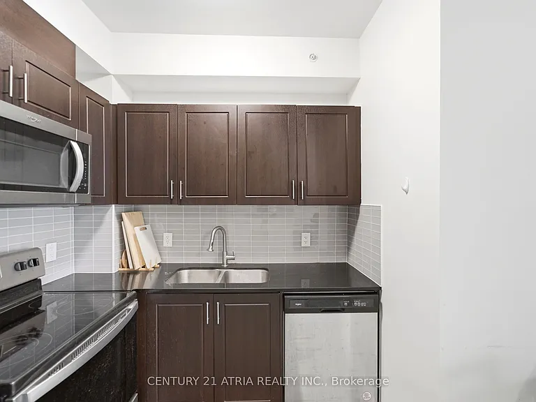 128 King St N #1003 — Photo 14