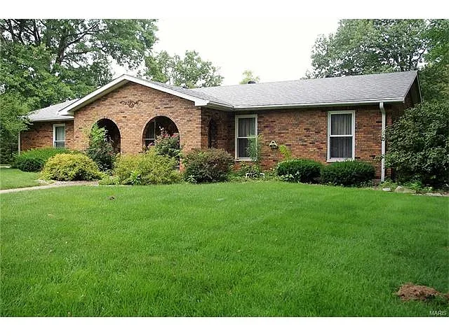 2956 Mark Trail Dr photo 1