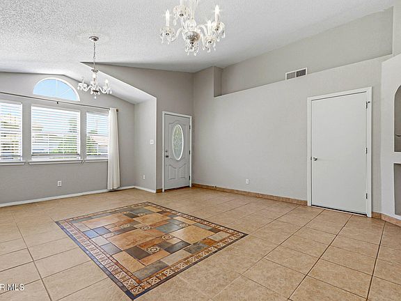 5th image of 4472 Loma Diamante Dr