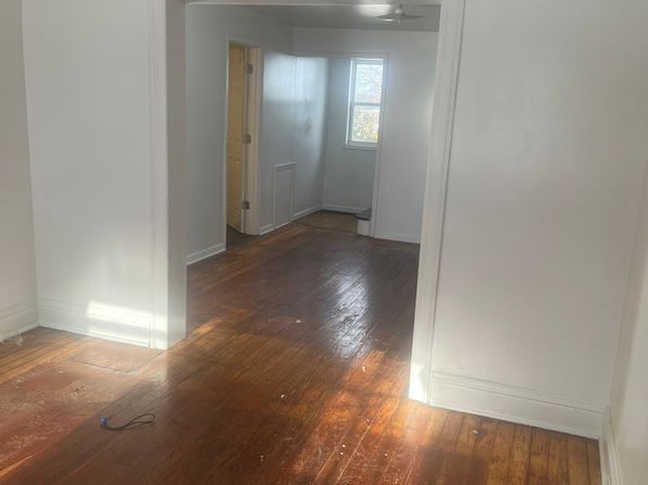 700 W Old Route 422